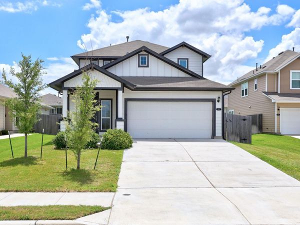 213 Graver ST, Georgetown, TX 78626