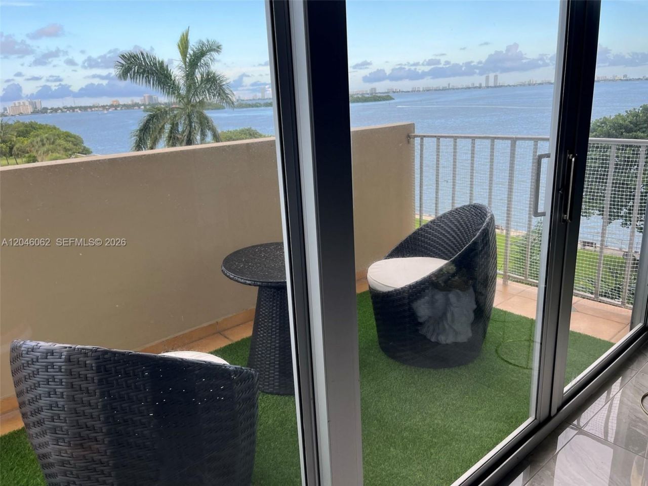 880 NE 69th St , Unit 5Q, Miami, FL 33138 Photo