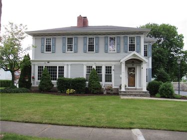 212 Church Street, Newark, NY 14513