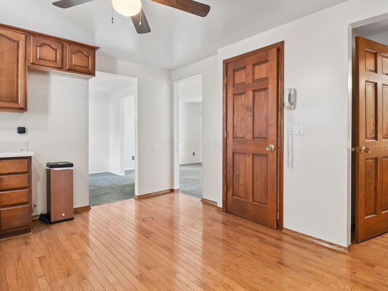 2570 Niantic Drive, Columbus, OH 43224 Photo 11