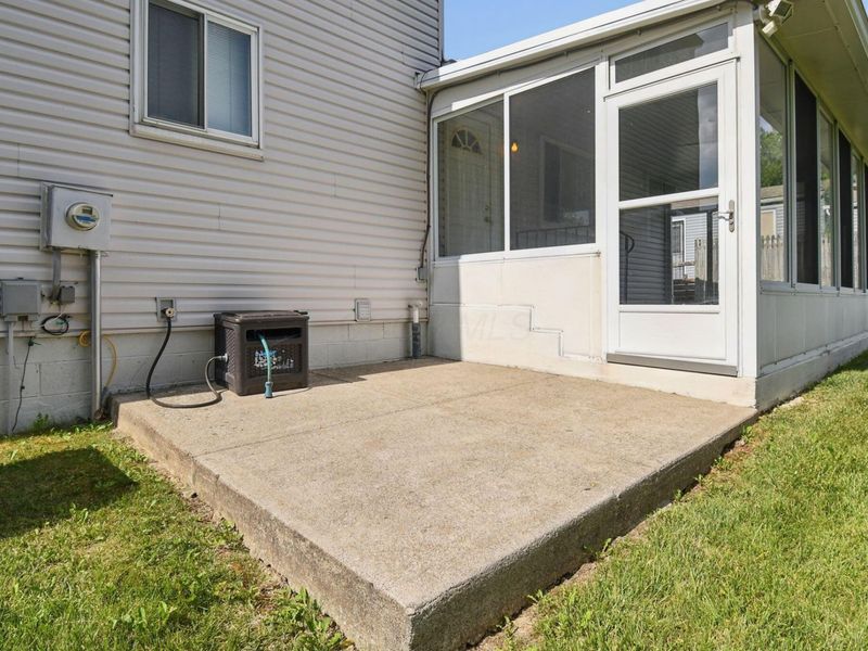 2570 Niantic Drive, Columbus, OH 43224 Photo 32