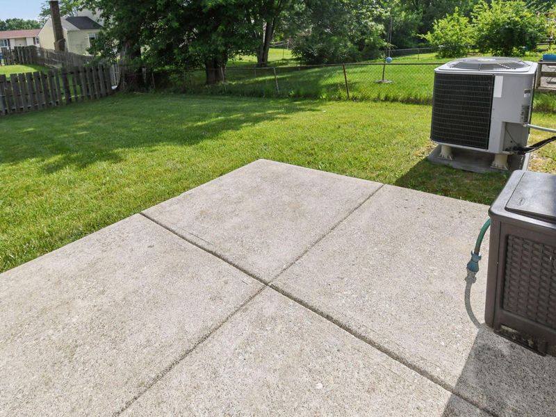 2570 Niantic Drive, Columbus, OH 43224 Photo 33