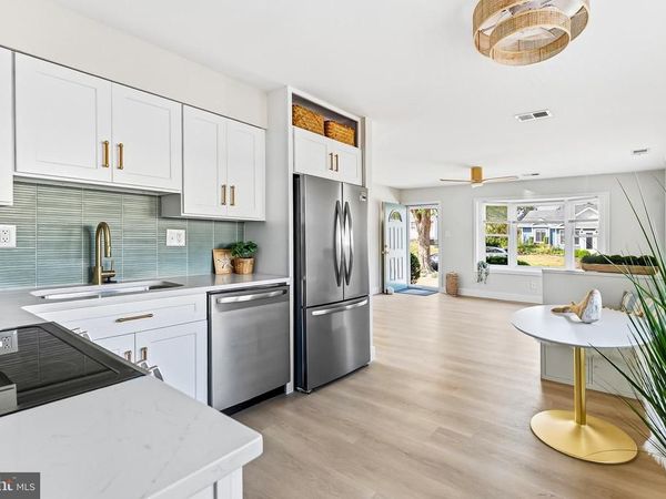 80 BEACHHURST DRIVE, CAPE MAY, NJ 08204
