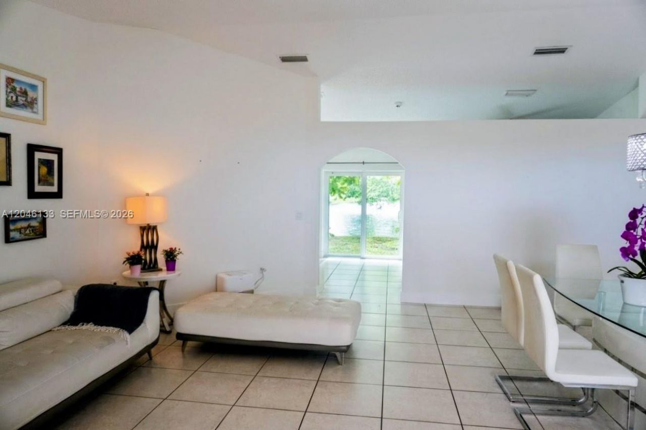 16850 Crestview Ln , Weston, FL 33326 Photo