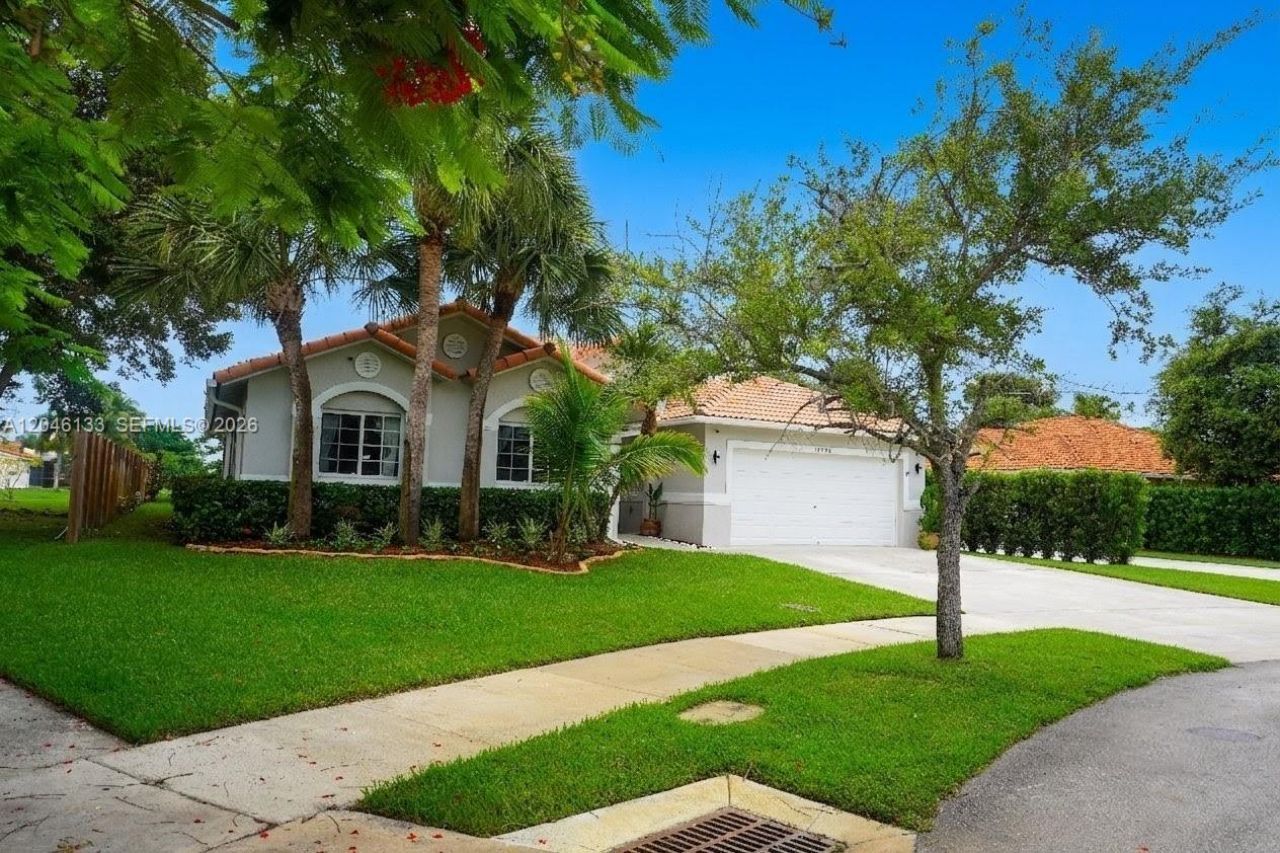 16850 Crestview Ln , Weston, FL 33326 Photo