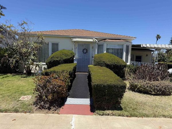 4450 Cape May Avenue, San Diego, CA 92107