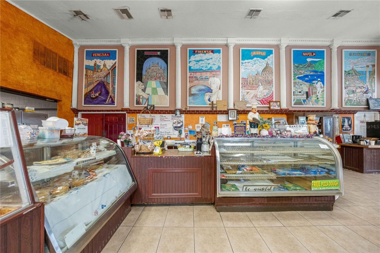 1412 N Magnolia Avenue, Ocala, FL 34475 Photo