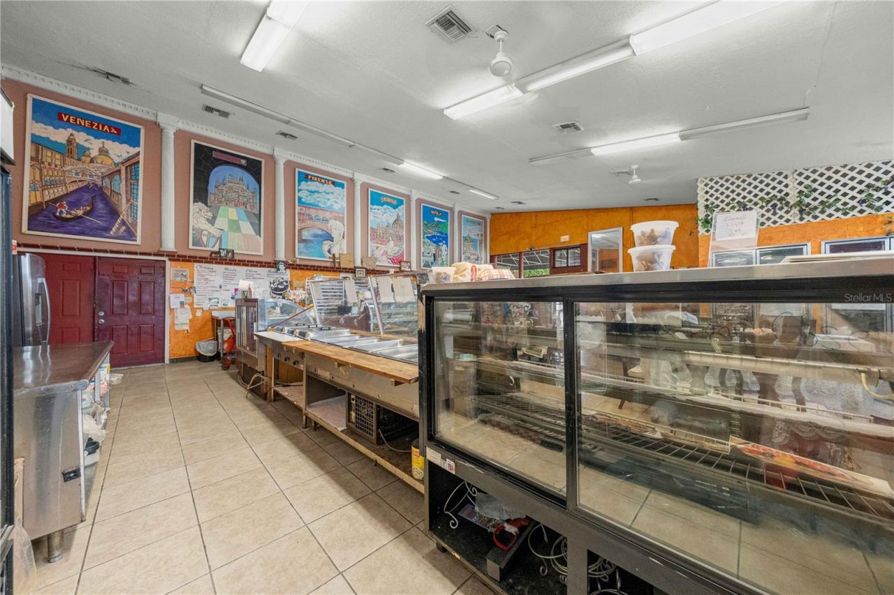 1412 N Magnolia Avenue, Ocala, FL 34475 Photo