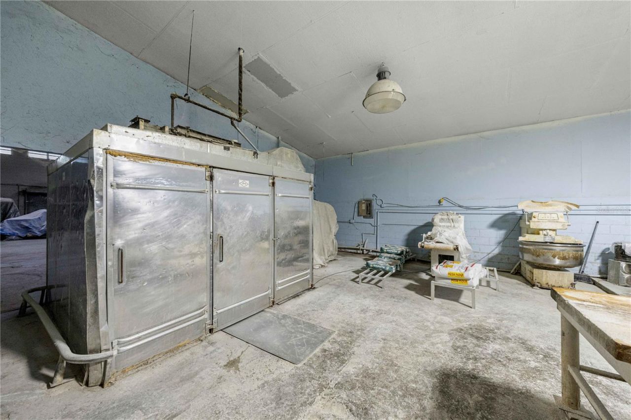 1412 N Magnolia Avenue, Ocala, FL 34475 Photo