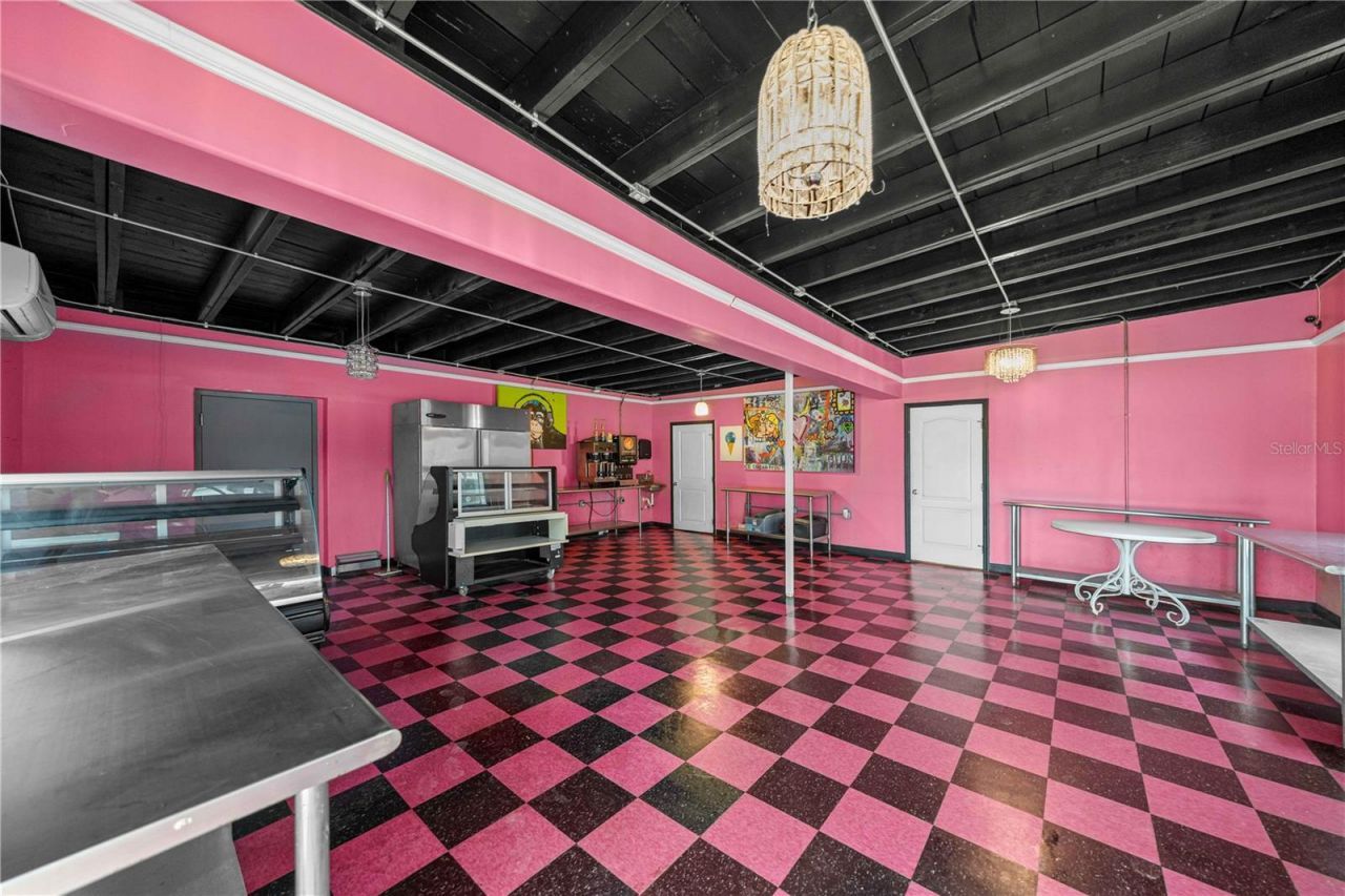 1412 N Magnolia Avenue, Ocala, FL 34475 Photo
