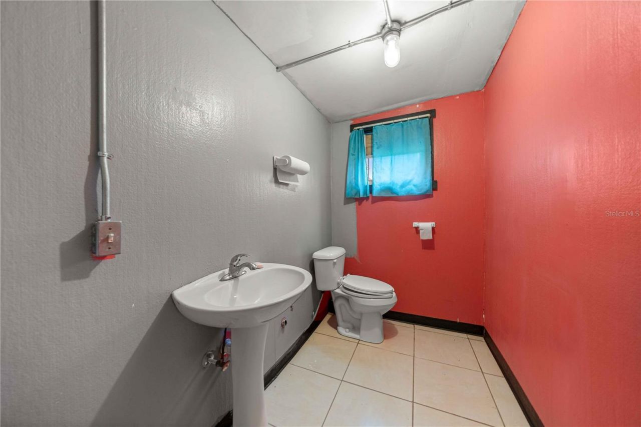 1412 N Magnolia Avenue, Ocala, FL 34475 Photo