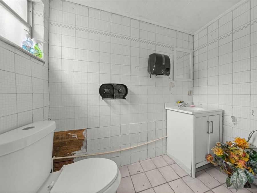 Property Image 74