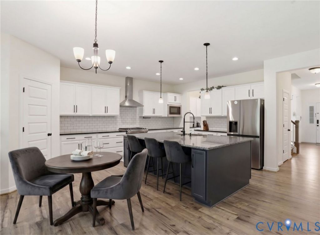 6112 Water Violet Terrace Moseley, VA 23120