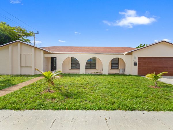 4851 NW 17th Street, Lauderhill, FL 33313