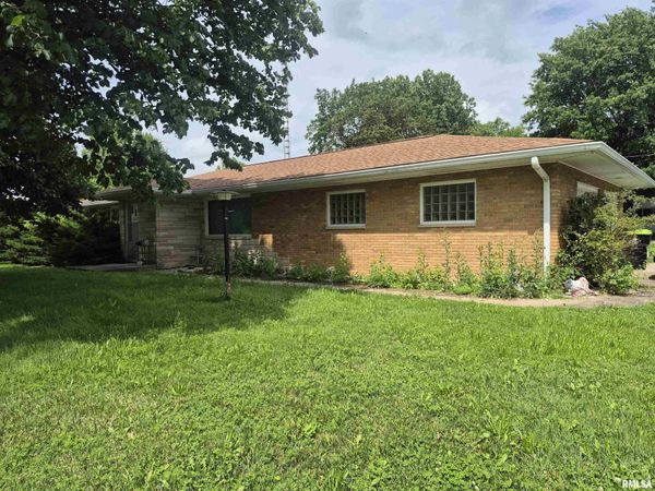 207 N Athens Street, Ashland, IL 62612
