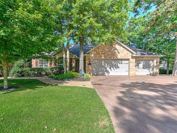 7 Granshire Drive, Bella Vista, AR 72714