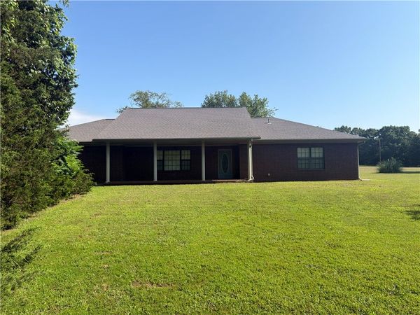 1070 County Road 3348 , Clarksville, AR 72830