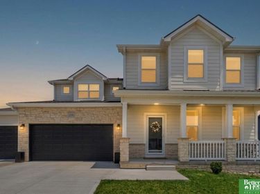 12103 S 208th Avenue, Gretna, NE 68028