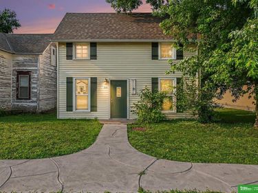 215 W Main Street, Cedar Bluffs, NE 68015