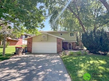 1550 North Gate Circle, Lincoln, NE 68521