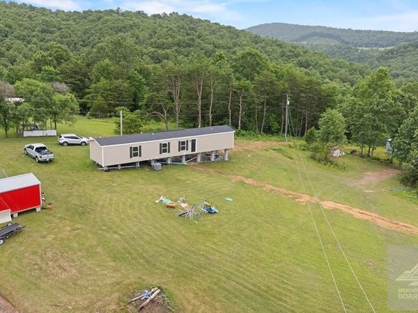 199 Little Stoney Creek Rd, Wayside, WV 24985