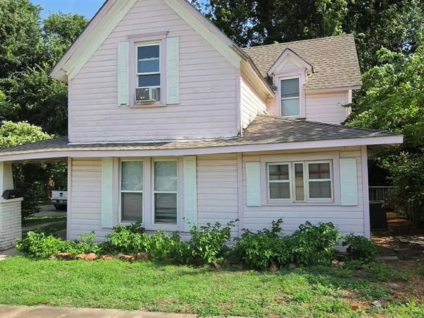 902 W Warner Avenue, Guthrie, OK 73044