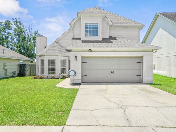 1860 Whispering Oaks Lane, Fort Walton Beach, FL 32547
