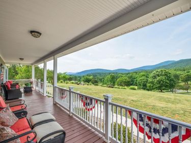 158 APPLE LN , Afton, VA 22920
