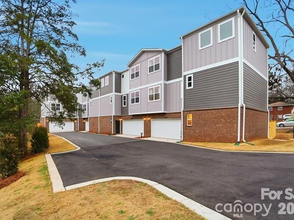 8927, 8929, 8931, 8935 Sharonbrook Drive, Charlotte, NC 28210