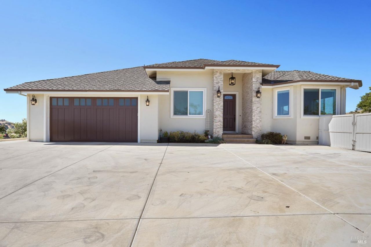 6993 Steiger Hill Road, Vacaville, CA 95688 Main Photo