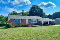 608 Diane Drive photo 4