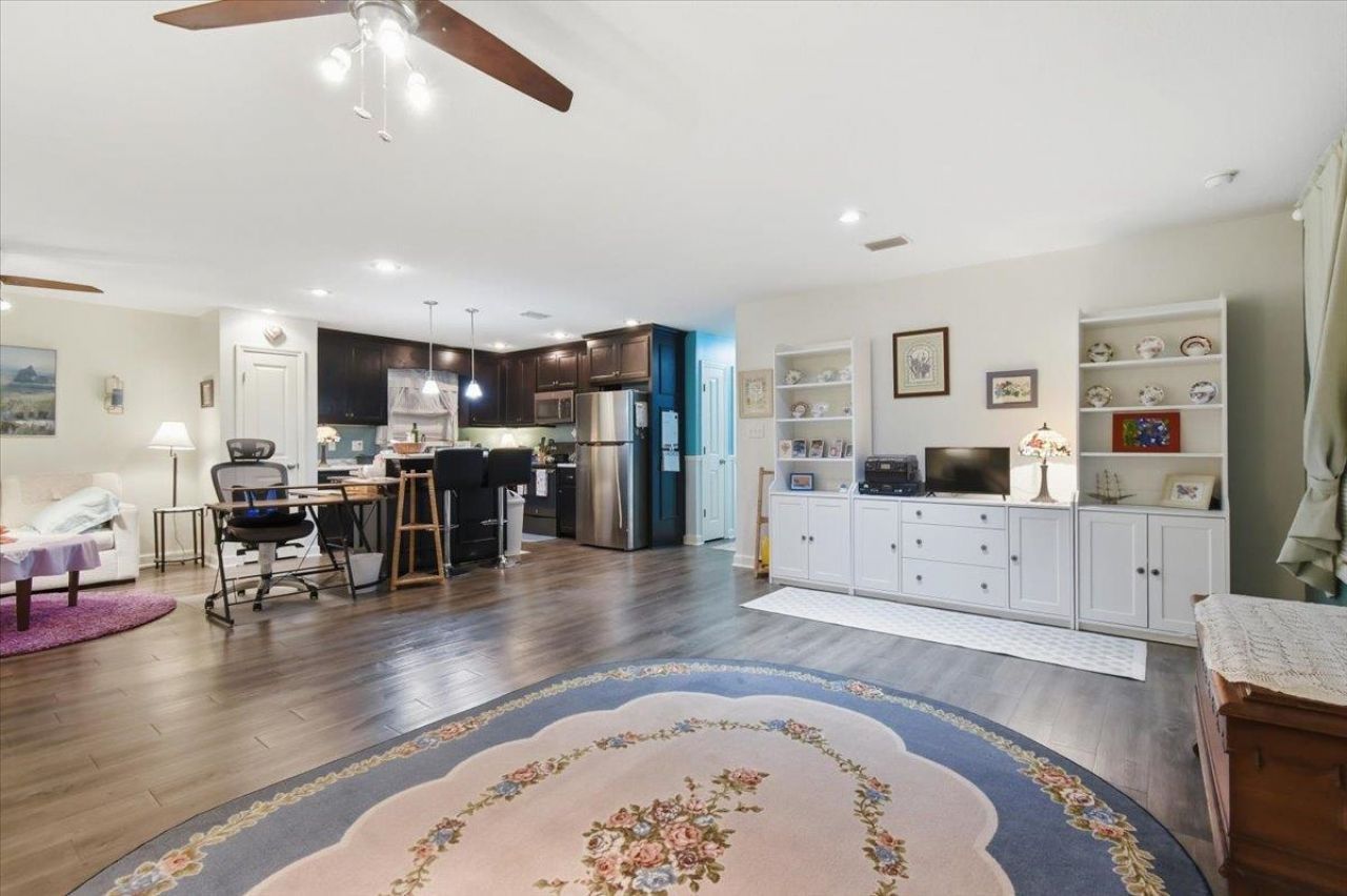 231 NE Green Tree Terrace , Lee, FL 32059 Photo