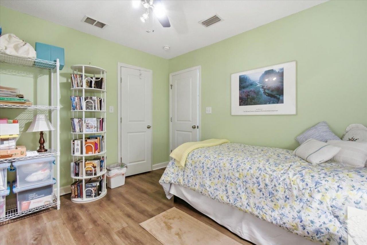 231 NE Green Tree Terrace , Lee, FL 32059 Photo