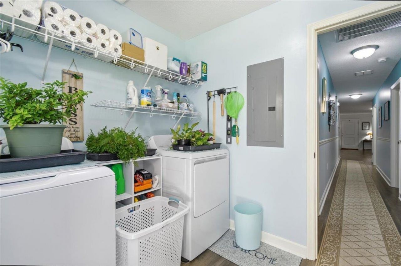 231 NE Green Tree Terrace , Lee, FL 32059 Photo