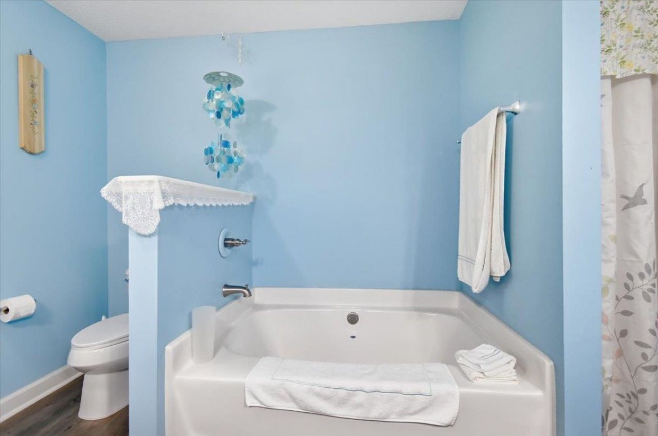 231 NE Green Tree Terrace , Lee, FL 32059 Photo