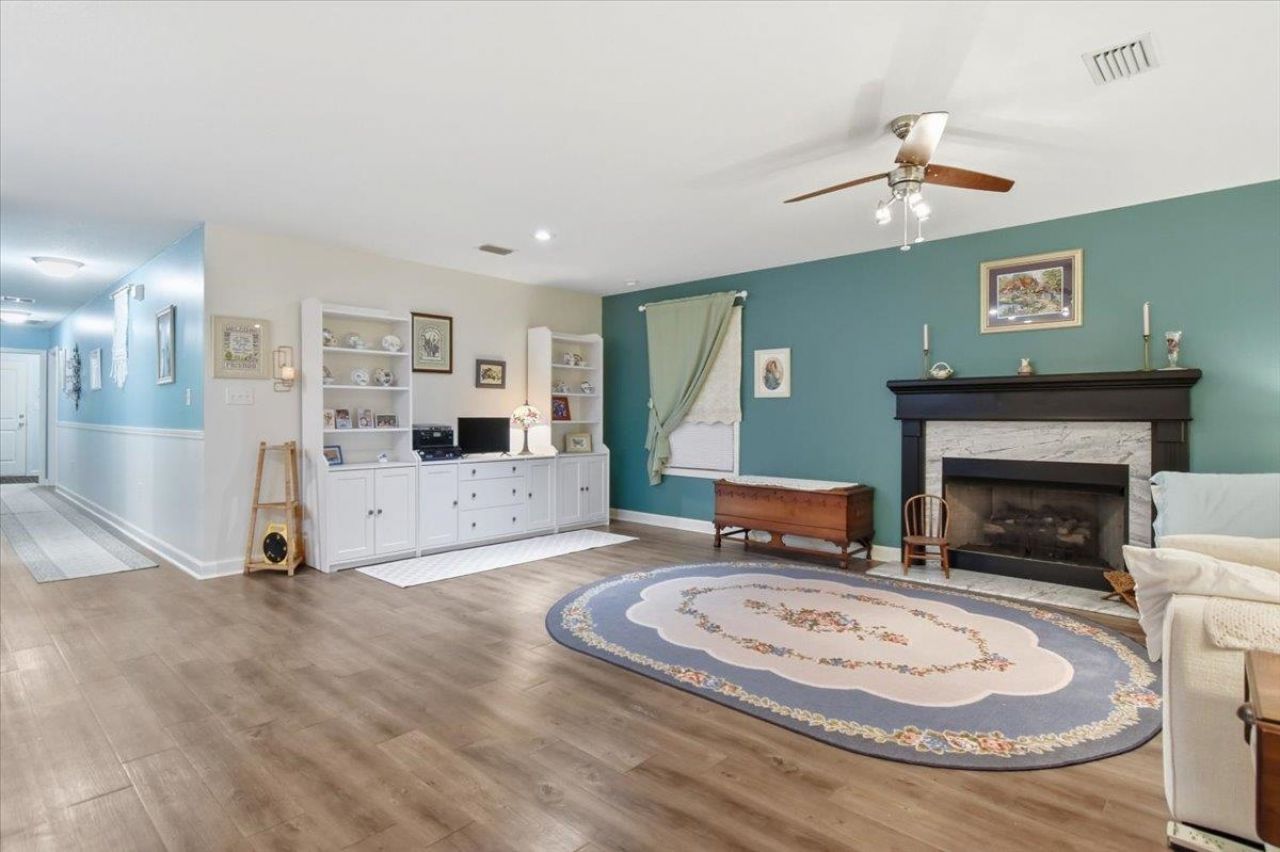 231 NE Green Tree Terrace , Lee, FL 32059 Photo