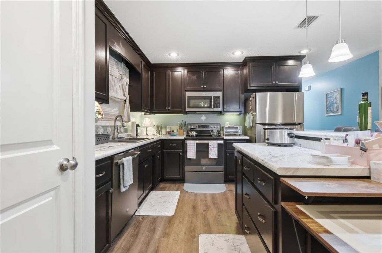 231 NE Green Tree Terrace , Lee, FL 32059 Photo
