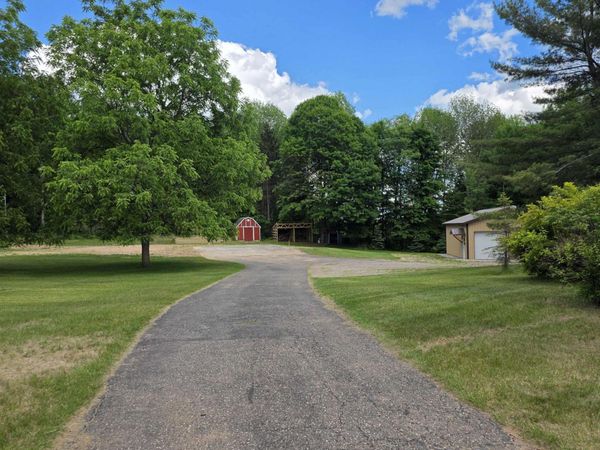 N5784 M95 Highway, Breitung Twp, MI 49801