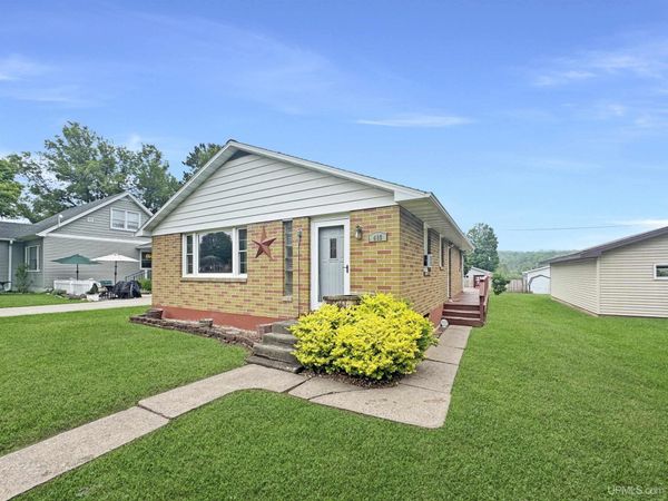 409 Baker Avenue, Caspian, MI 49915