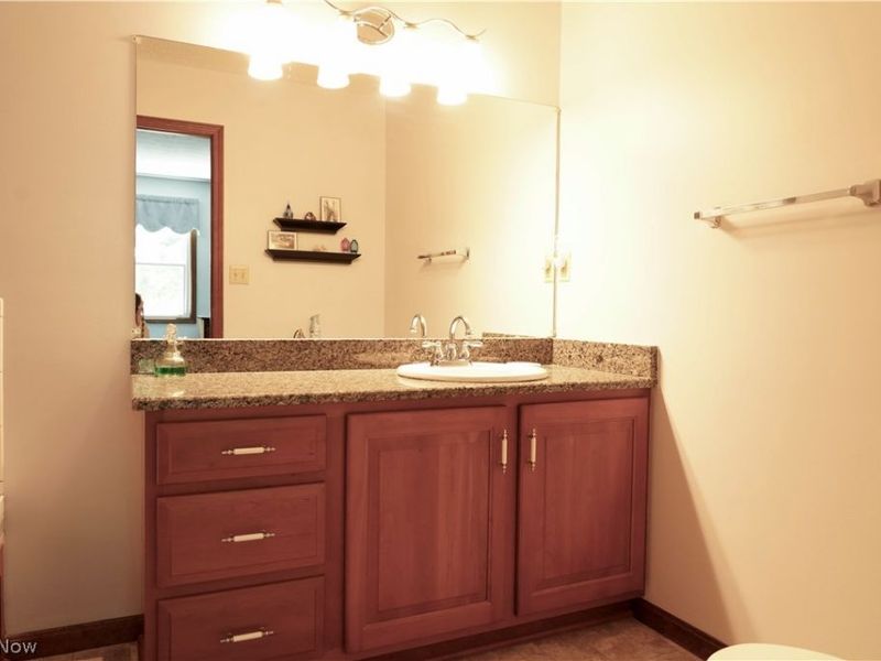 2160 Lake Breeze Road, Sheffield Village, OH 44054 Photo 16