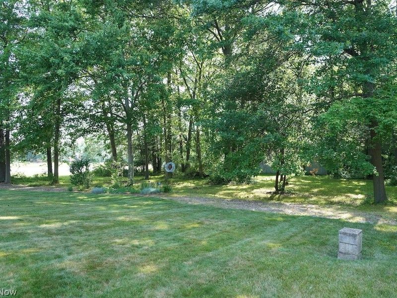 2160 Lake Breeze Road, Sheffield Village, OH 44054 Photo 24