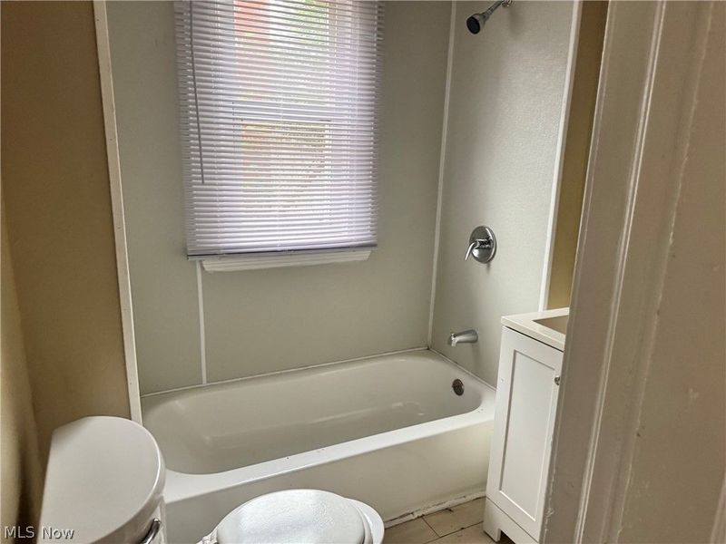7738 Spafford Road, Cleveland, OH 44105 Photo 17