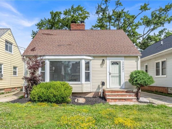 30021 Robert Street , Wickliffe, OH 44092