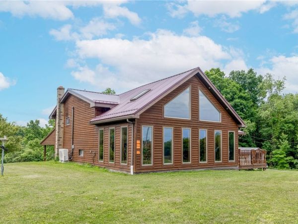 242 Tait Rd, Mercer, PA 16137