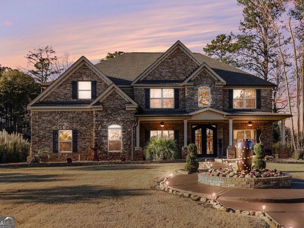 129 Limbaugh Valley Drive, Mcdonough, GA 30252