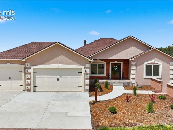 16915 Cherry Crossing Drive, Colorado Springs, CO 80921