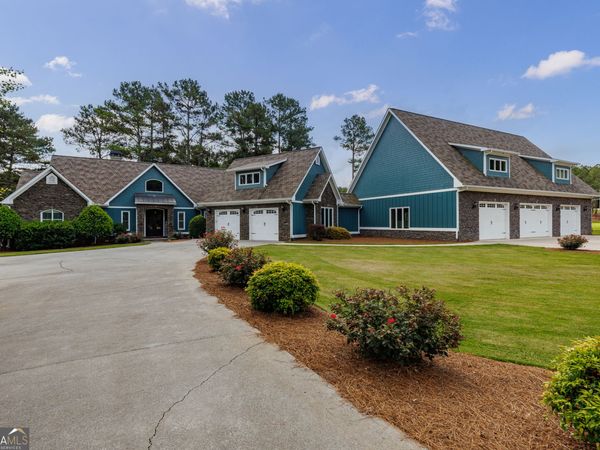 15 Greyrock, Adairsville, GA 30103