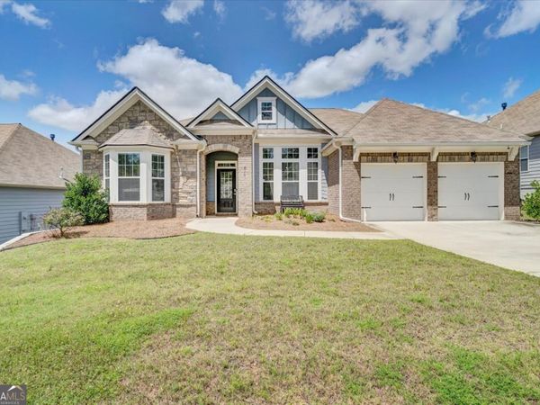 810 Codex Drive, Fairburn, GA 30213