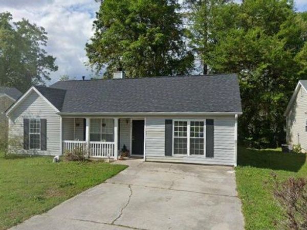 5781 Eagles Feather Lane, Riverdale, GA 30274
