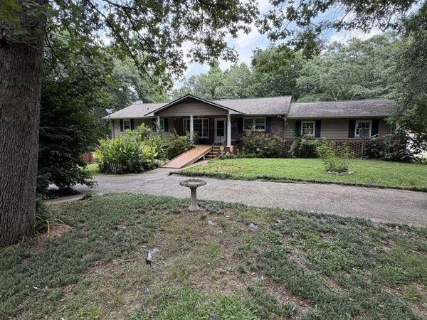 329 RIVERBEND DRIVE Drive, Royston, GA 30662